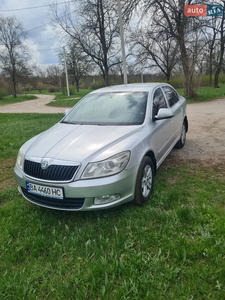 Skoda Octavia 2012 photo 3