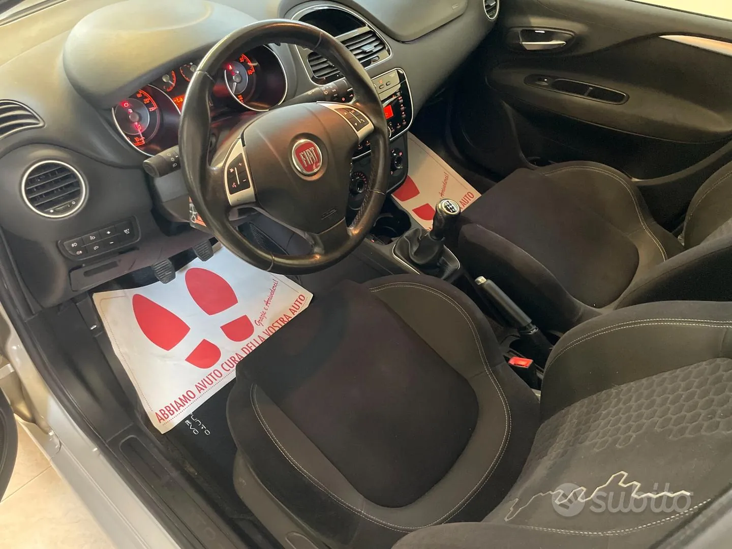 Fiat Punto 2015 photo 4