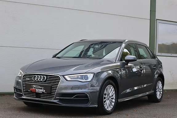 Audi A3 2016 photo 2