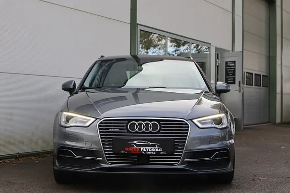 Audi A3 2016 photo 3