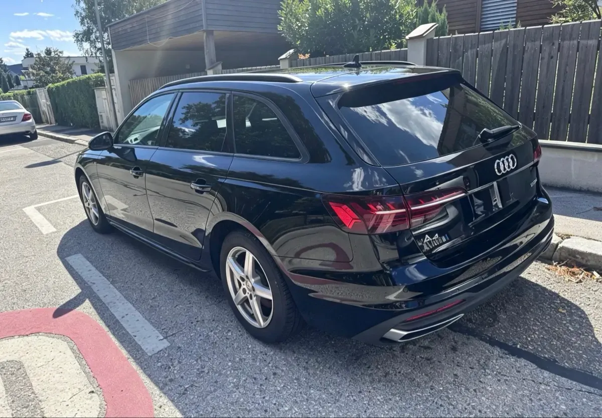 Audi A4 2020 photo 3
