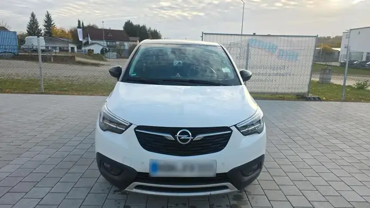 Opel Crossland X