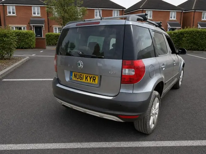 Skoda Yeti 2011 photo 5