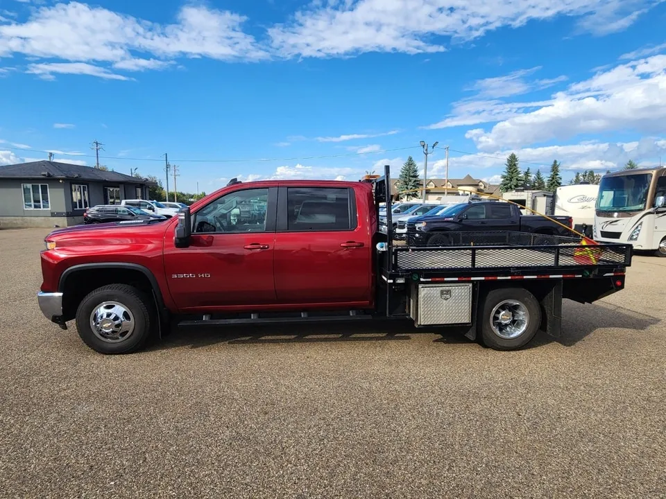 Chevrolet Silverado 3500Hd 2024 photo 3