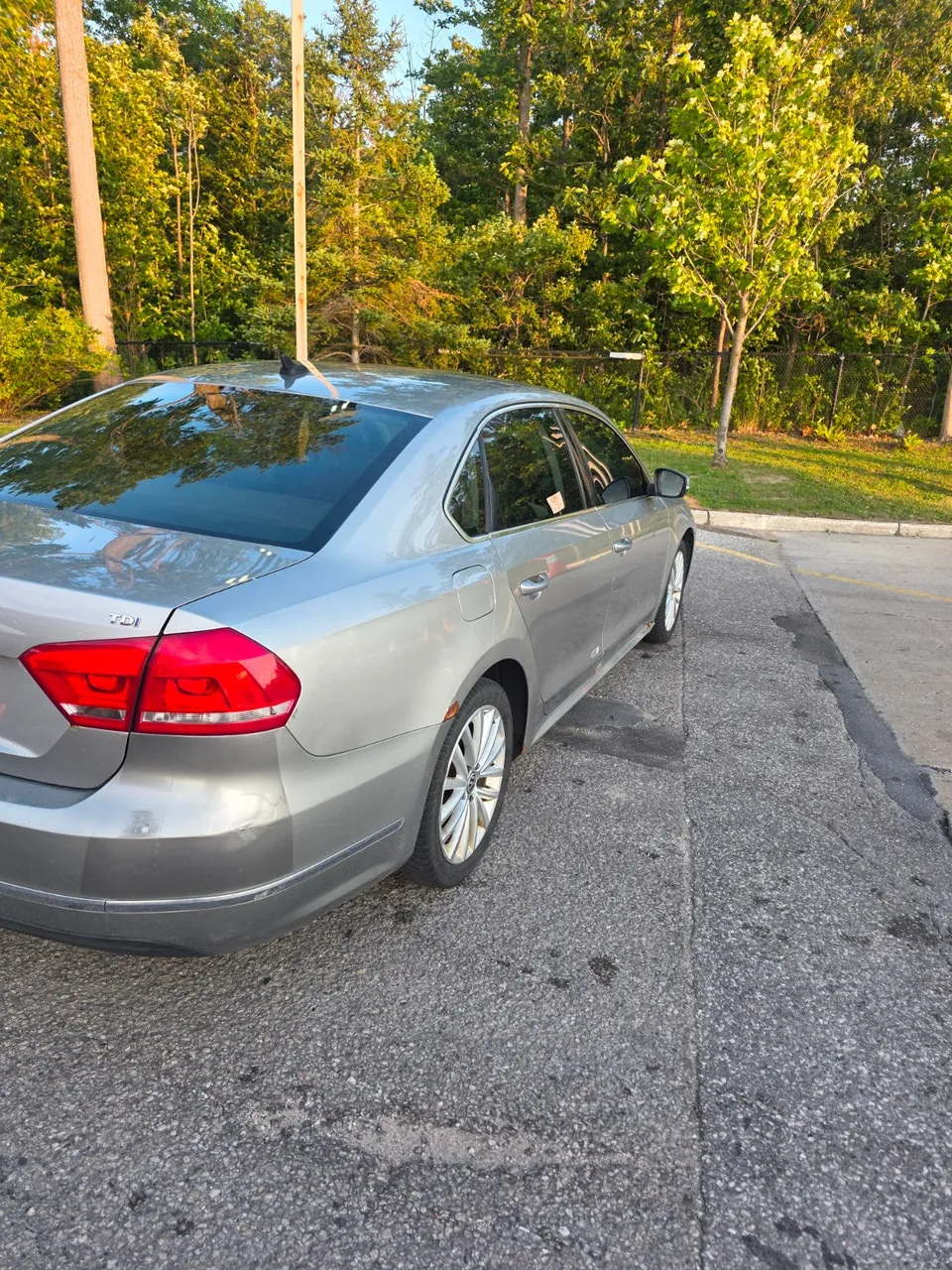 Volkswagen Passat 2013 photo 3