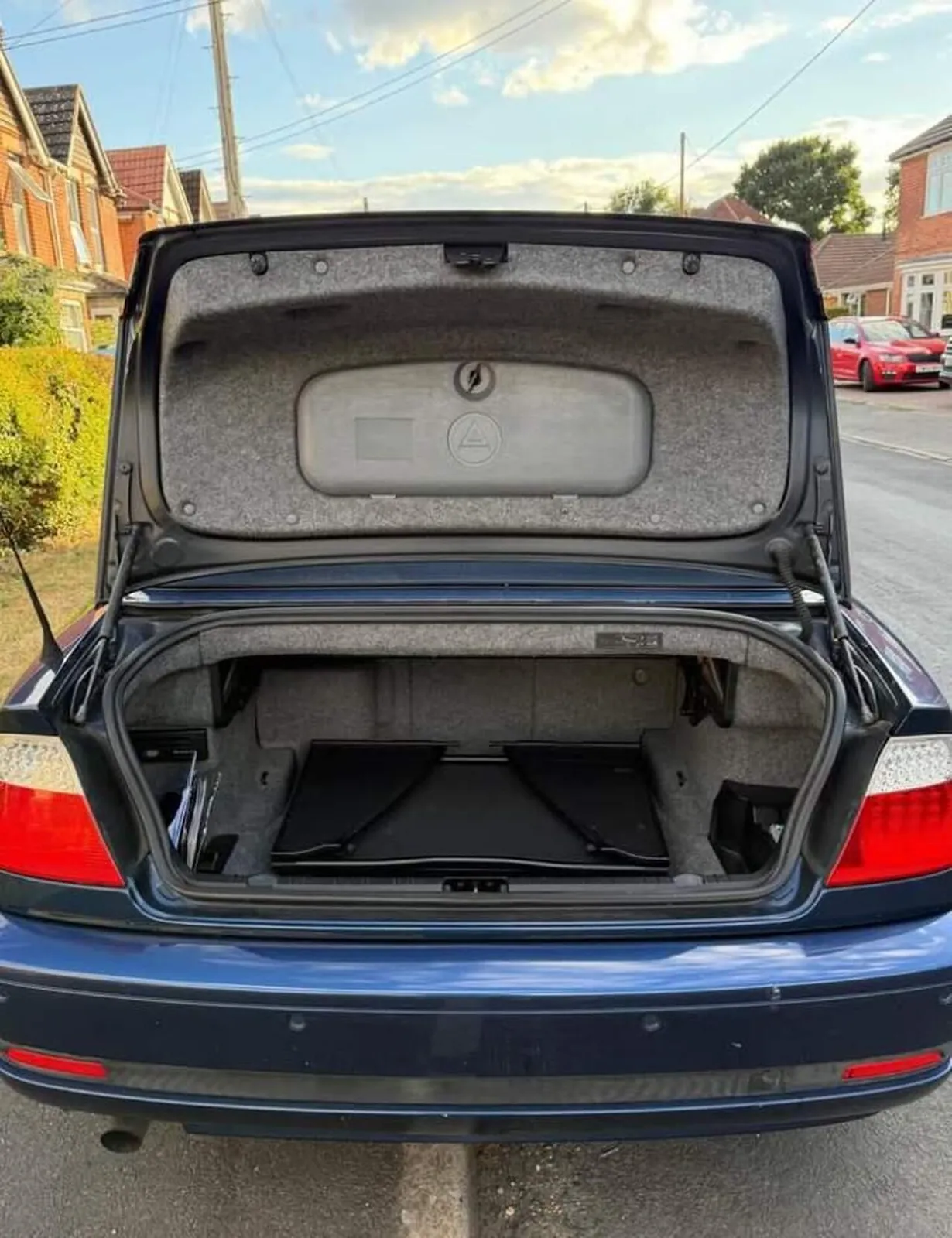 BMW 3 Series 2004 photo 4