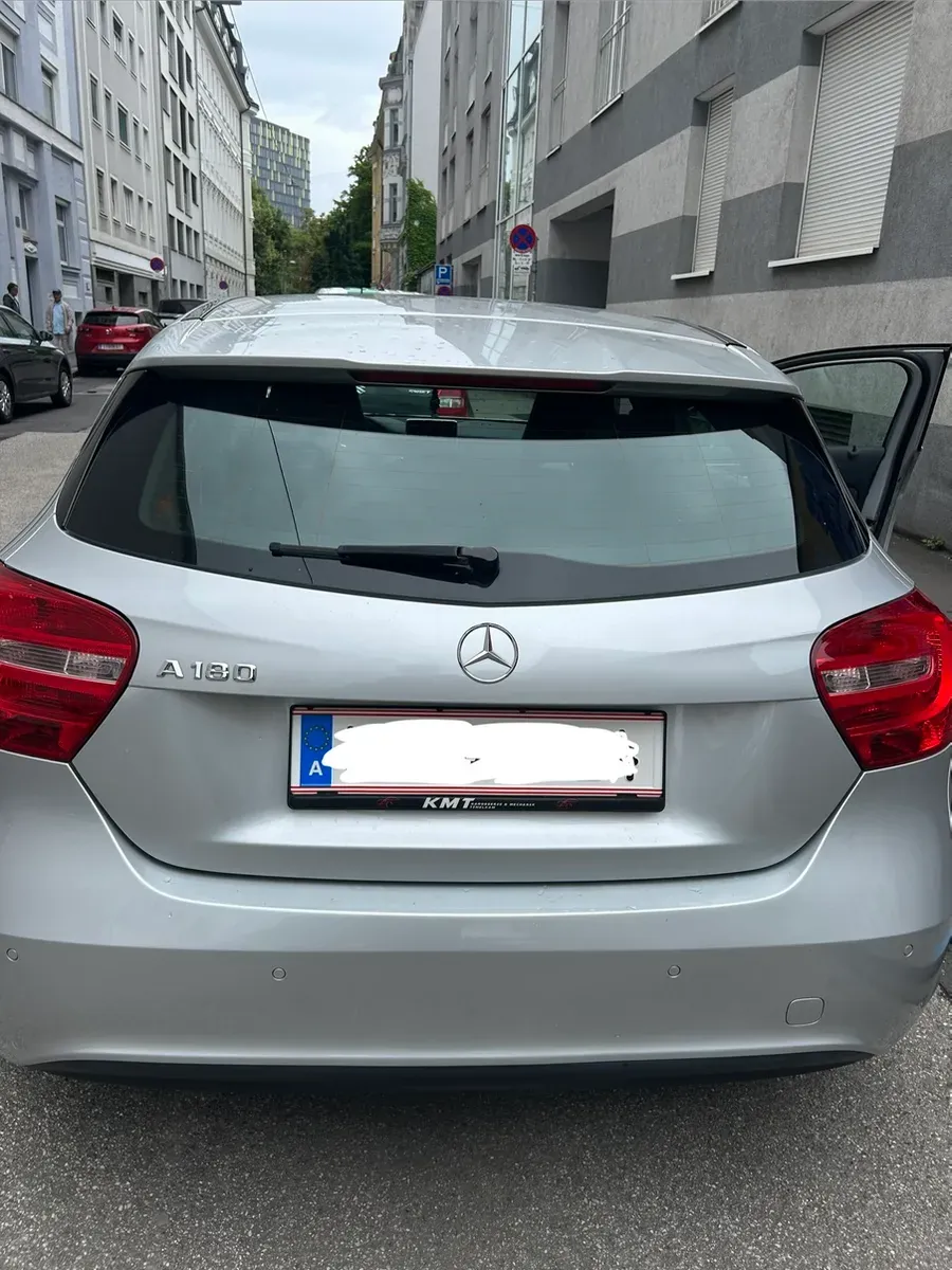 Mercedes-Benz Aklasse 2015 photo 2