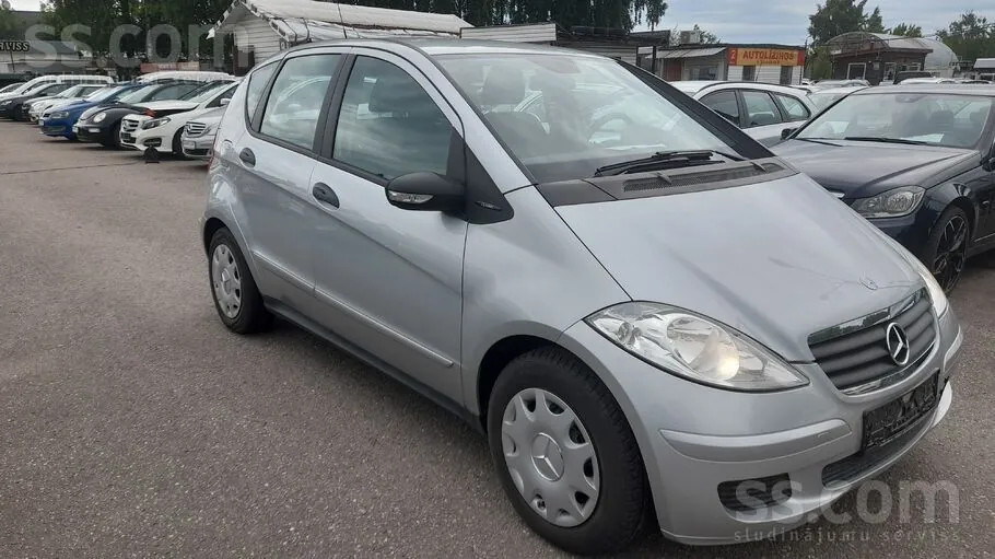 Mercedes-Benz A150 2004 photo 3