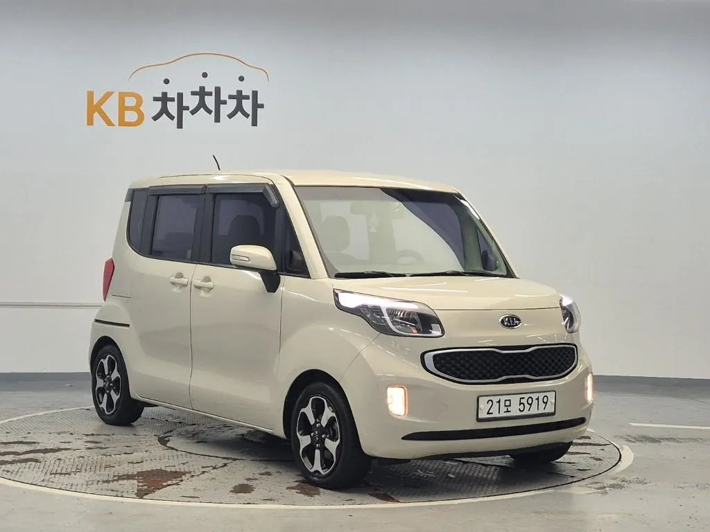 Kia Ray 2013 photo 4