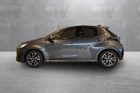 Toyota Yaris 2021 photo 2