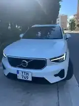 Volvo Xc40 2025 photo 2