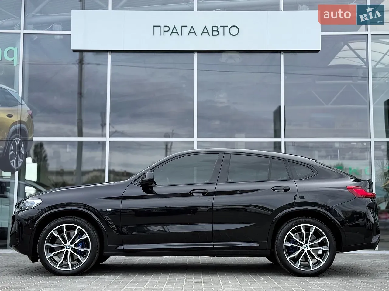 BMW X4 2022 photo 2