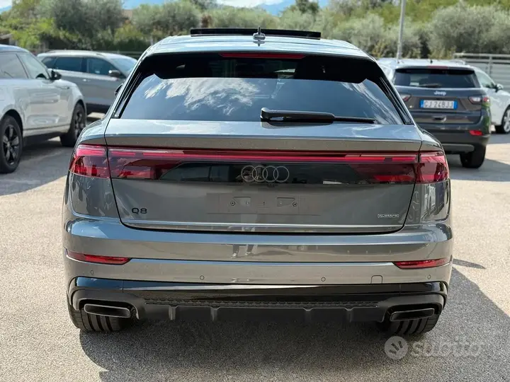 Audi Q8 2023 photo 5