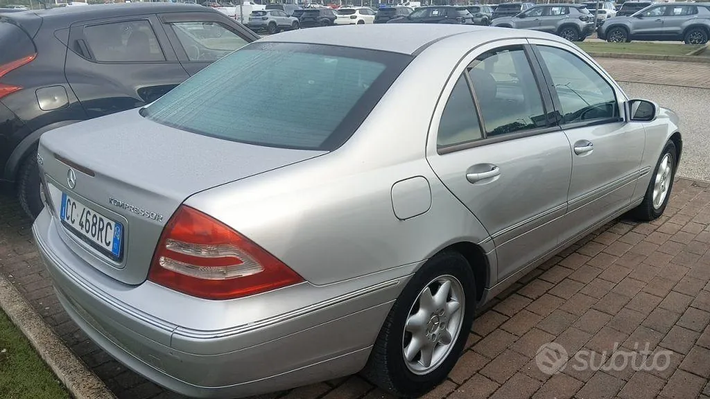 Mercedes-Benz C 180 Kompressor 2002 photo 3