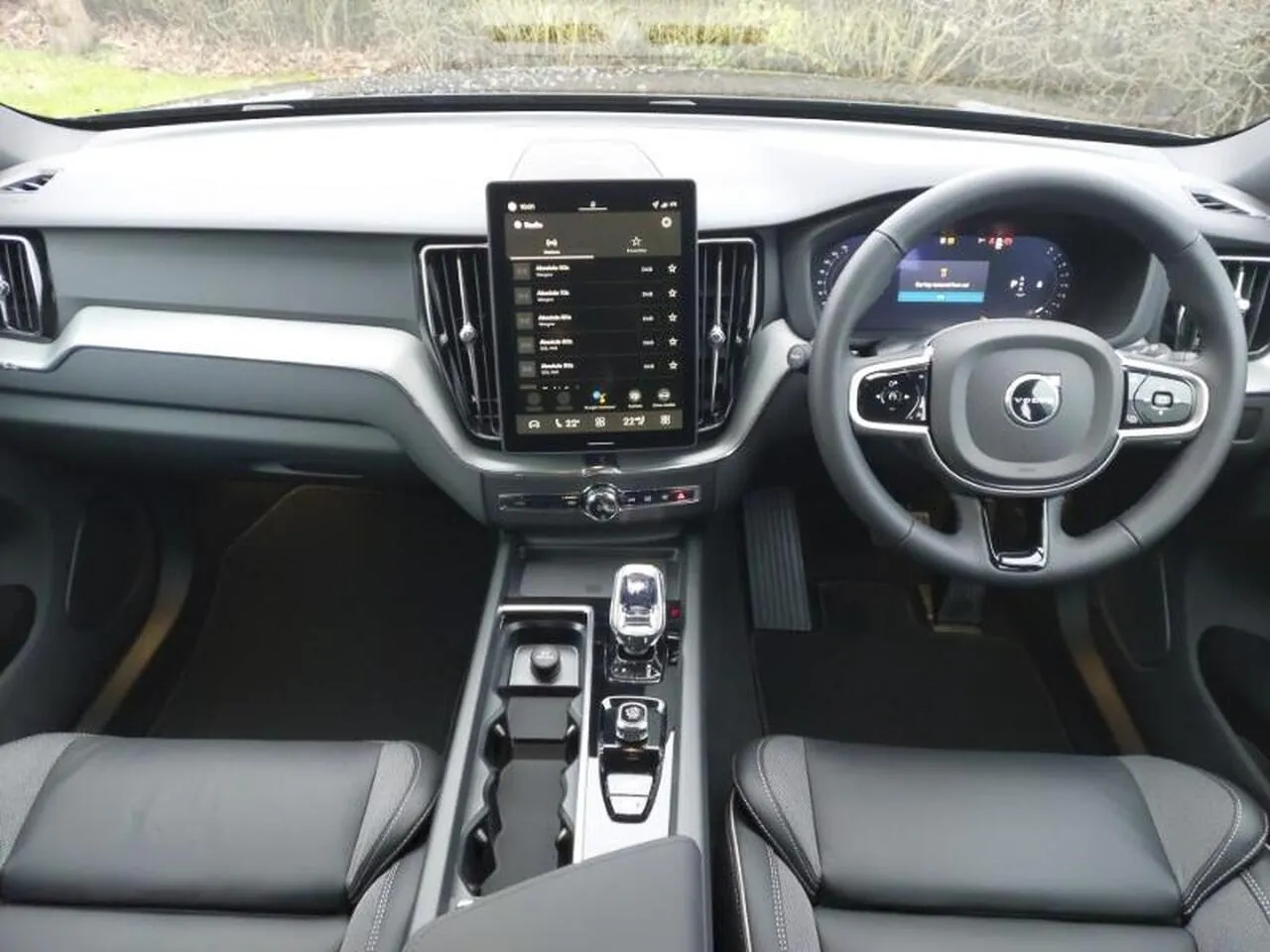 Volvo Xc60 2025 photo 3