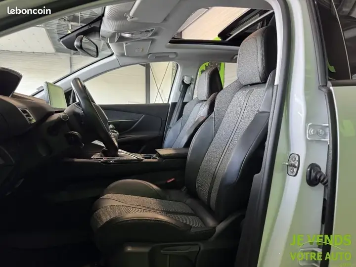 Peugeot 3008 2018 photo 5