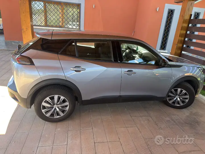 Peugeot 2008 2022 photo 3