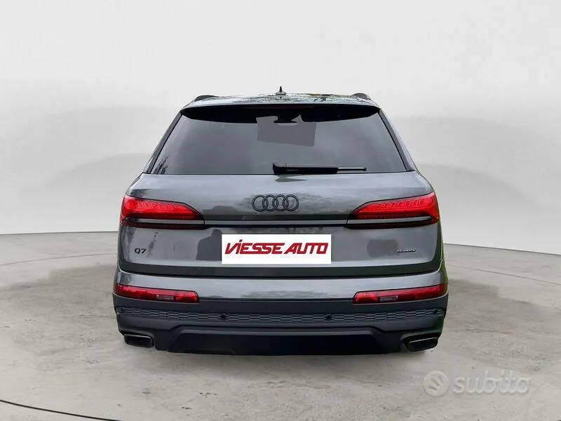 Audi Q7 2025 photo 3