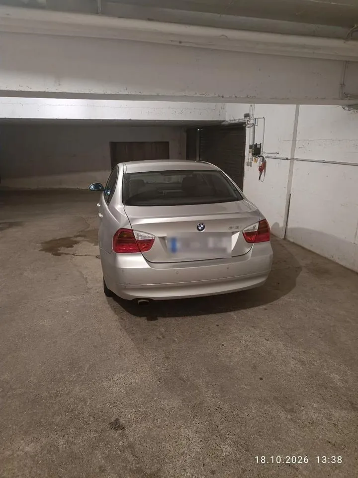 BMW 318I