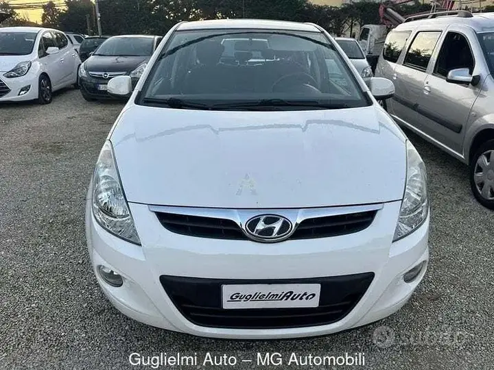 Hyundai I20 2011 photo 4