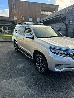 Toyota Land Cruiser 2023 photo 3