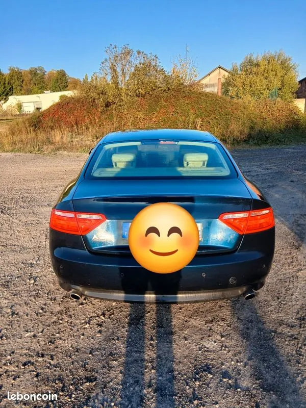 Audi A5 2009 photo 3