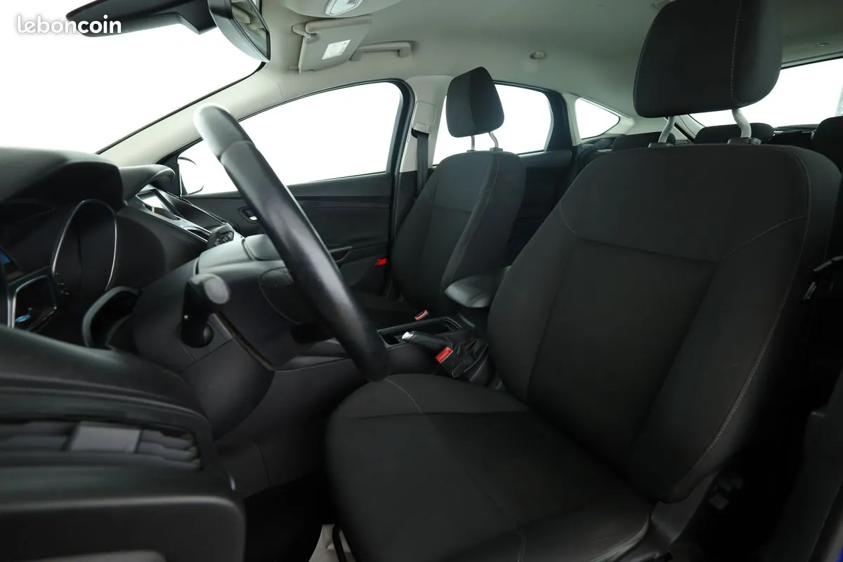 Ford Focus 2017 photo 5