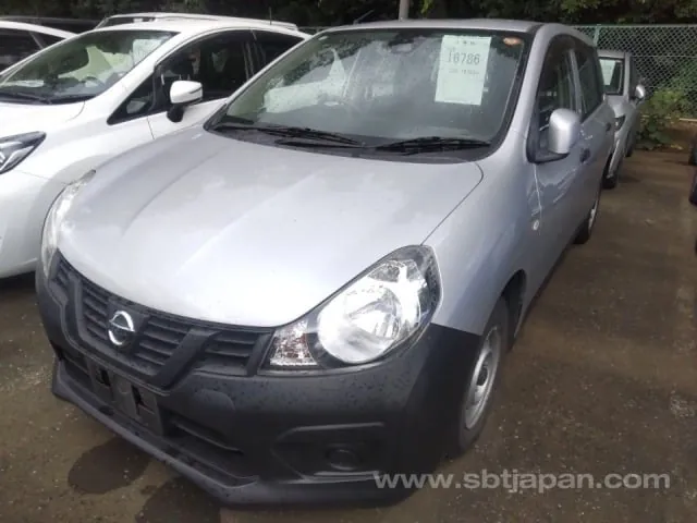 Nissan Nv150 2021 photo 2
