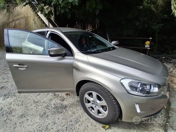Volvo Xc60 2015 photo 2