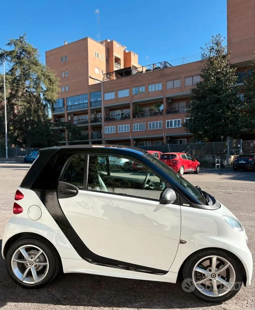 Smart Fortwo 2013 photo 4