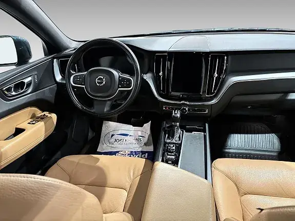 Volvo Xc60 2019 photo 5