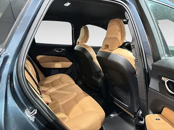 Volvo Xc60 2019 photo 4