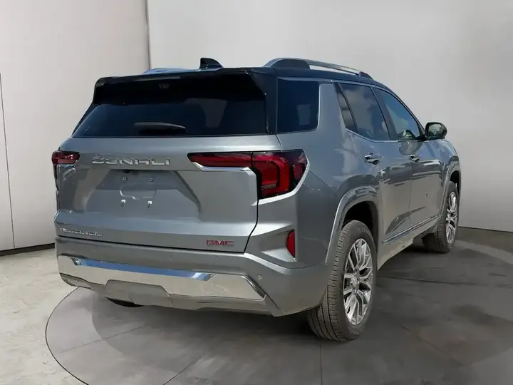 GMC Terrain 2026 photo 5