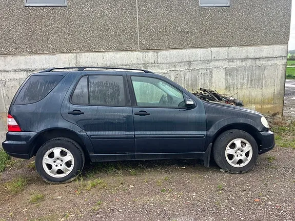 Mercedes-Benz Ml270 2002 photo 2