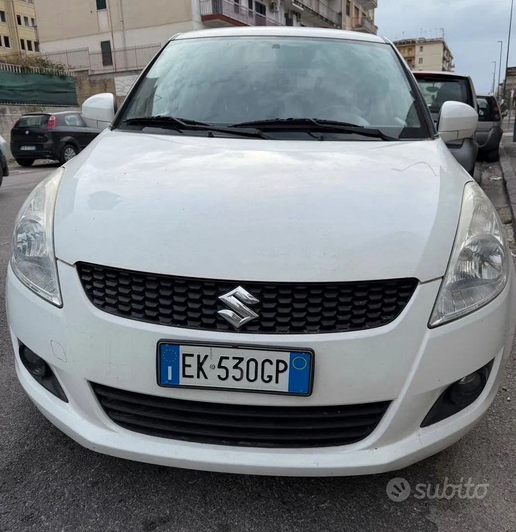 Suzuki Swift 2009 photo 2