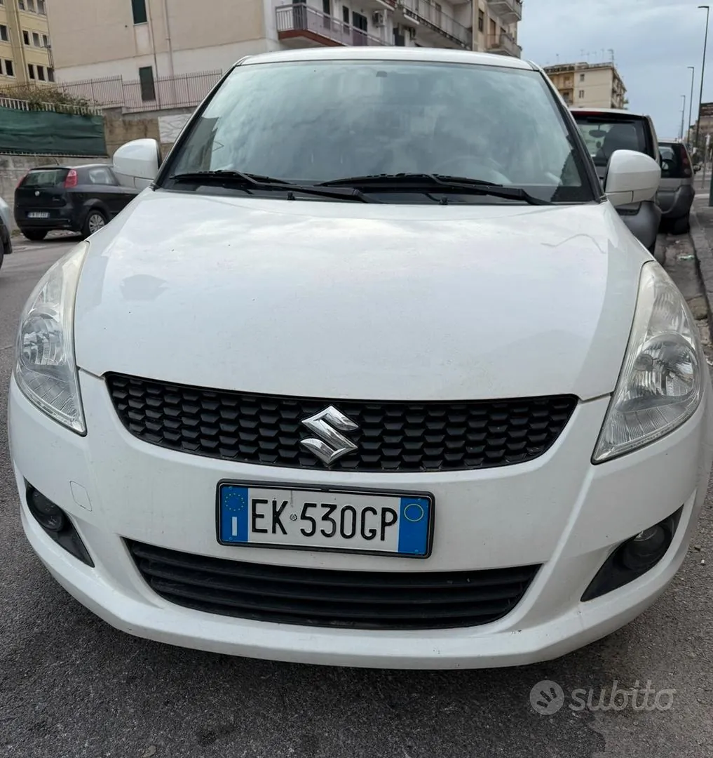 Suzuki Swift 2009 photo 3