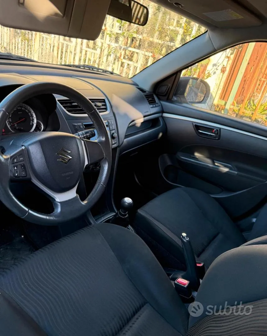 Suzuki Swift 2009 photo 5