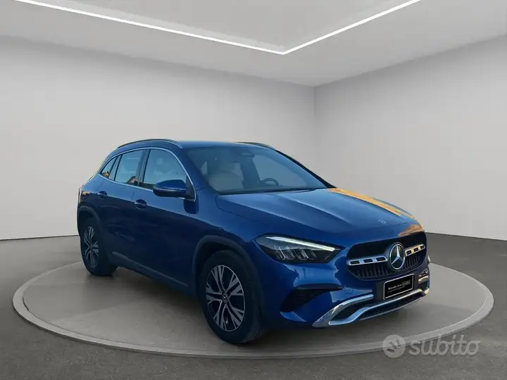 Mercedes-Benz Gla 2024 photo 5