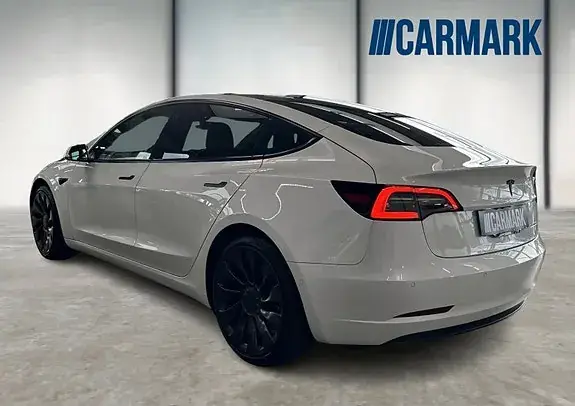 Tesla Model 3 2021 photo 4