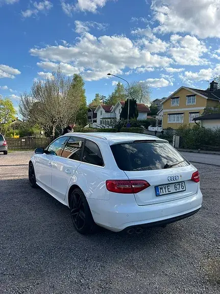 Audi A4 2013 photo 3