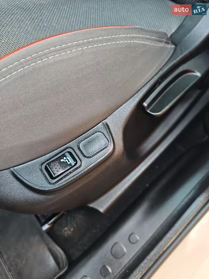 Fiat 500L 2013 photo 5