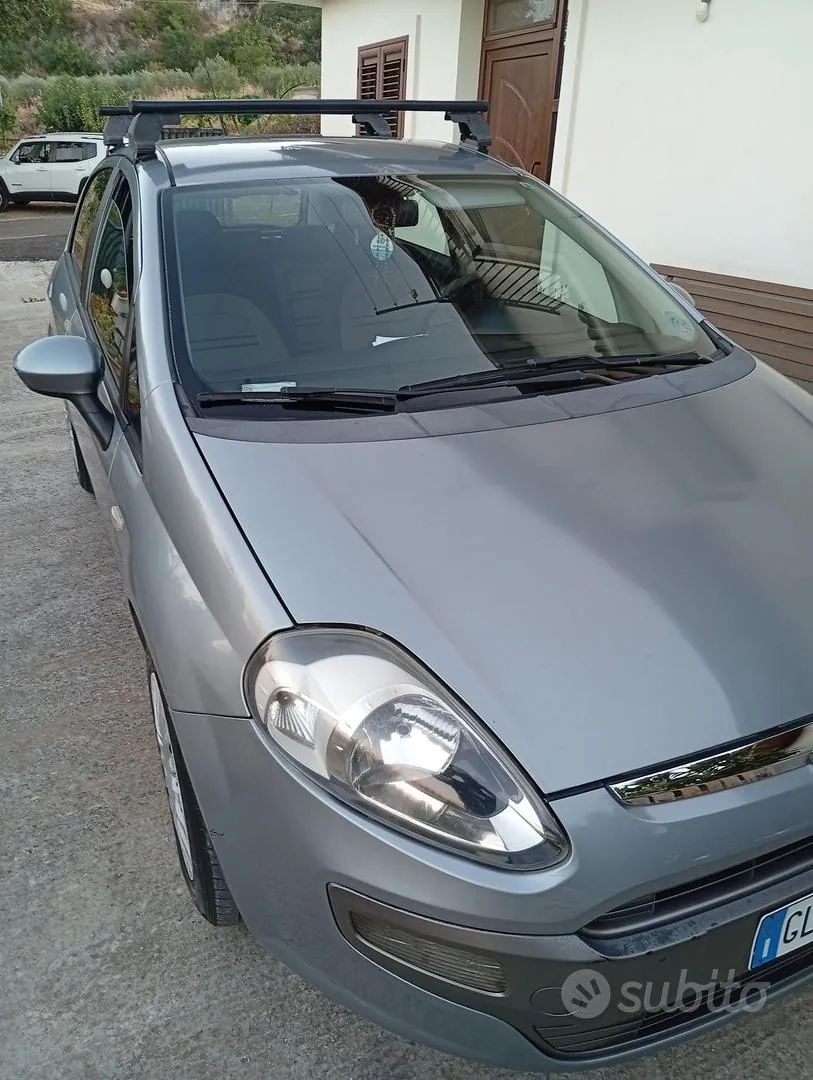 Fiat Punto Evo 2010 photo 2