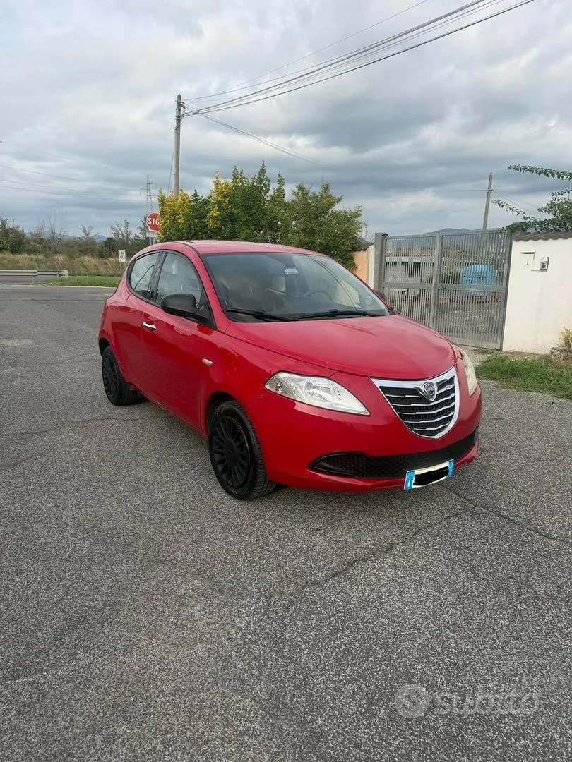 Lancia Ypsilon 2014 photo 4