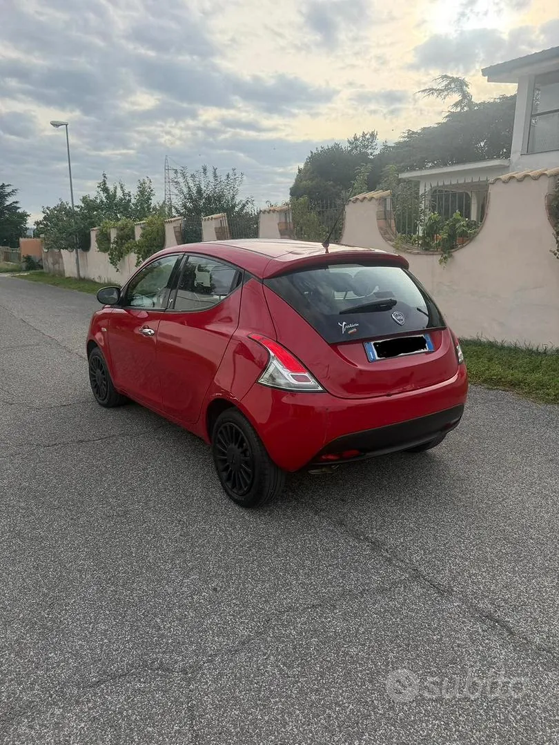 Lancia Ypsilon 2014 photo 3