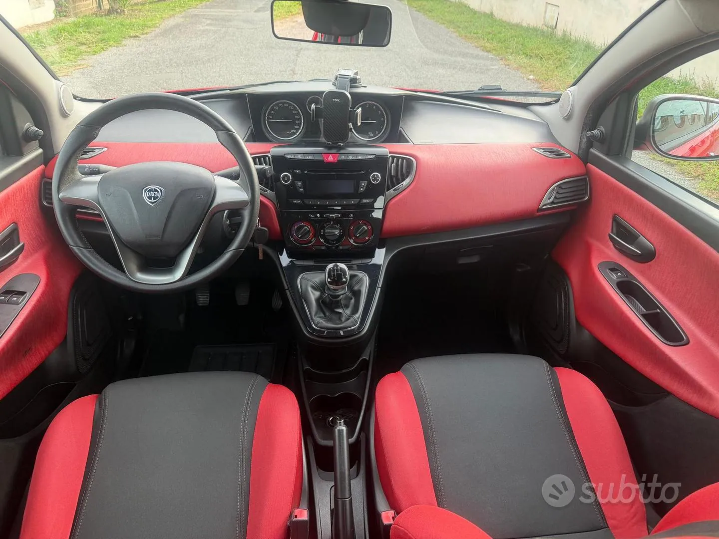 Lancia Ypsilon 2014 photo 5