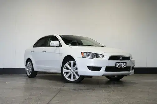 Mitsubishi Galant