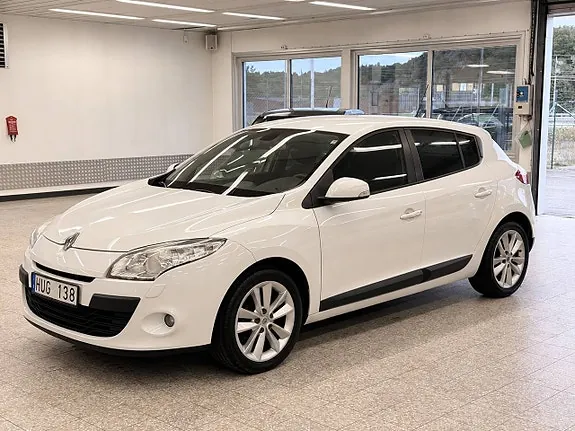 Renault Megane 2011 photo 2