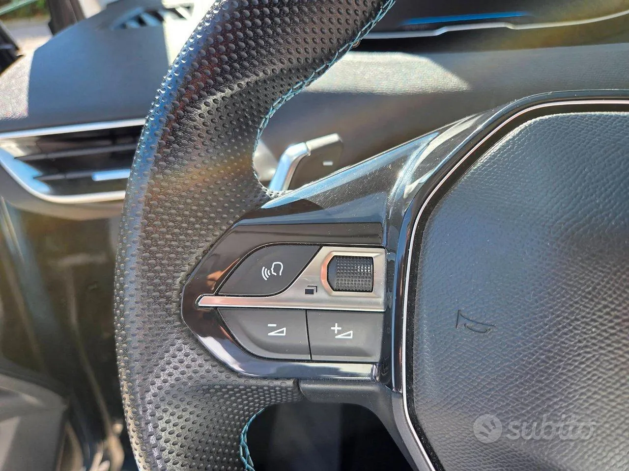 Peugeot 5008 2021 photo 3
