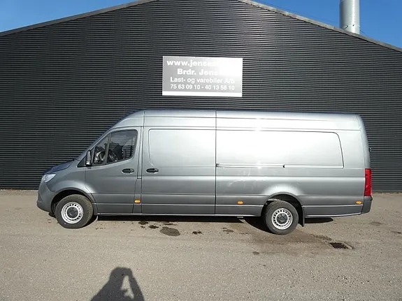 Mercedes-Benz Sprinter 317 2022 photo 3