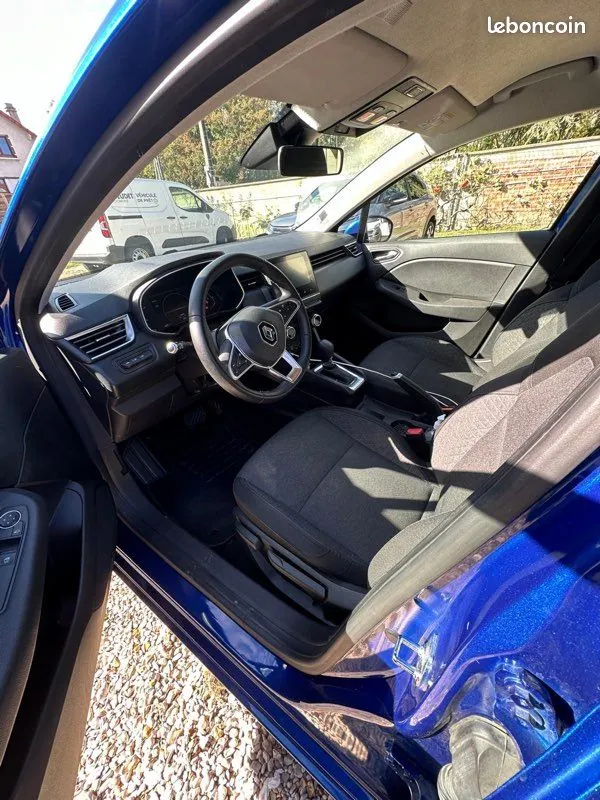 Renault Clio 2021 photo 3